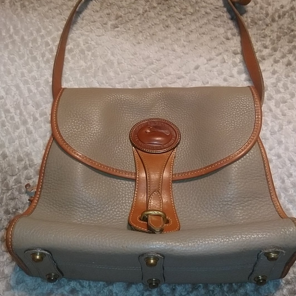Vintage Dooney & Bourke purse